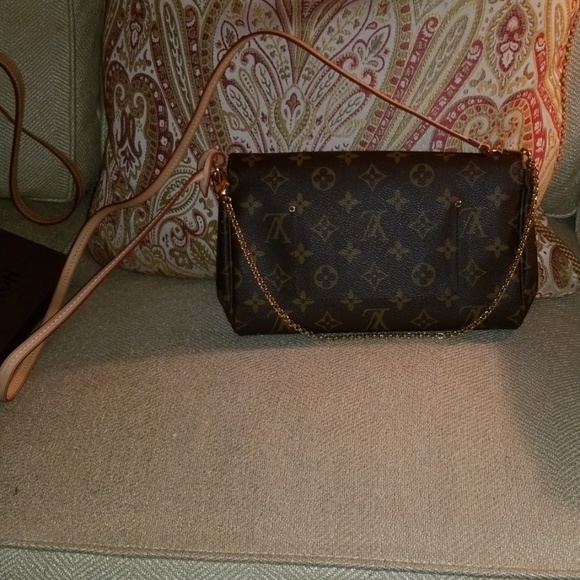 SOLD Authentic Louis Vuitton Bag - Picture 8 of 8
